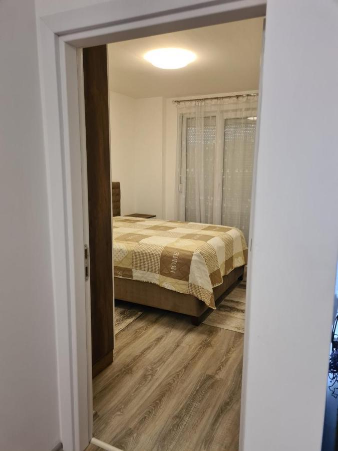 Fush Kosov Apartment Center Kosovo Polje Eksteriør bilde